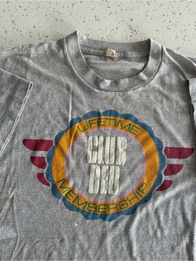 A3 - VINTAGE 80s SCREEN STARS MADE IN USA CLUB BED LIFETIME MEMBERSHIP T SHIRT